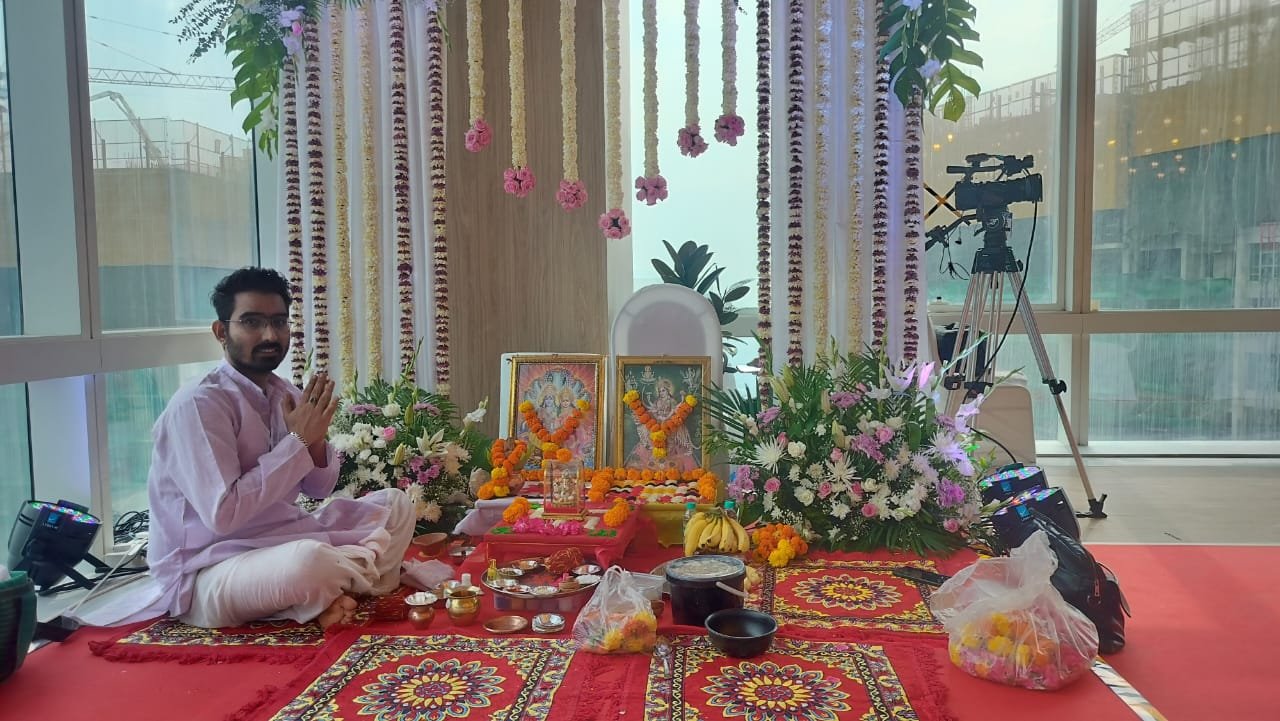 AUM Divya Drishti Gallery